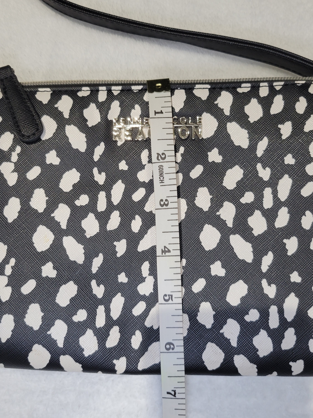 Kenneth Cole Reaction Black and White Dalmatian Print/ Polka Dot Crossbody - Picture 11 of 16